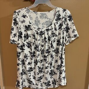 Floral Print Women's Top - Black and White